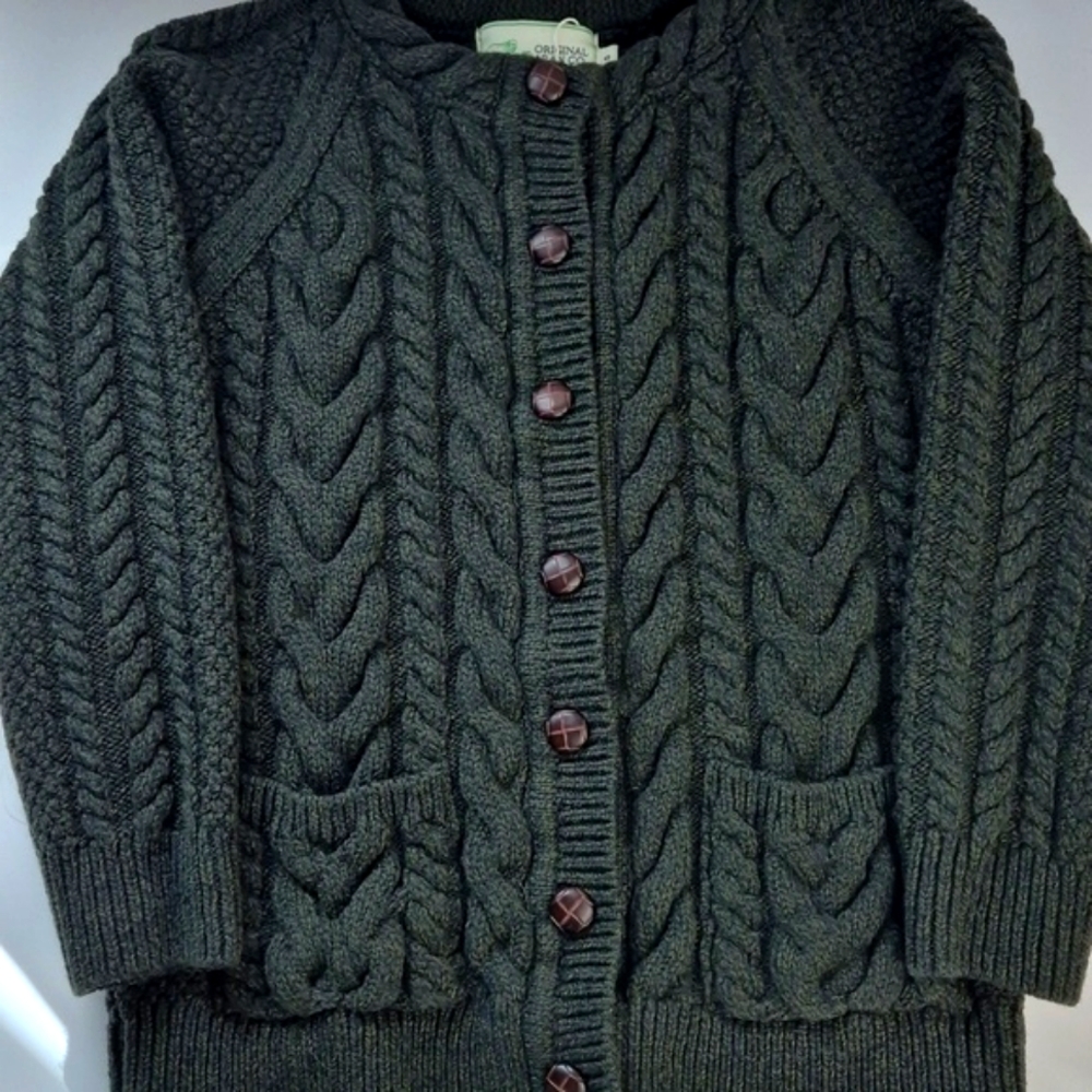 100% Wool Original Aran Co Green Merino Cable Knit Cardigan Sweater Size Small - Picture 2 of 12